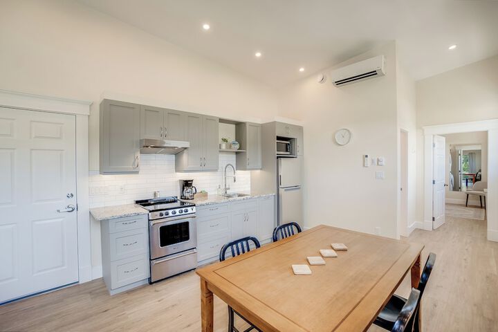 Stirling All Suites Hotel