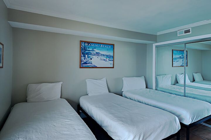 Room 46 of 84