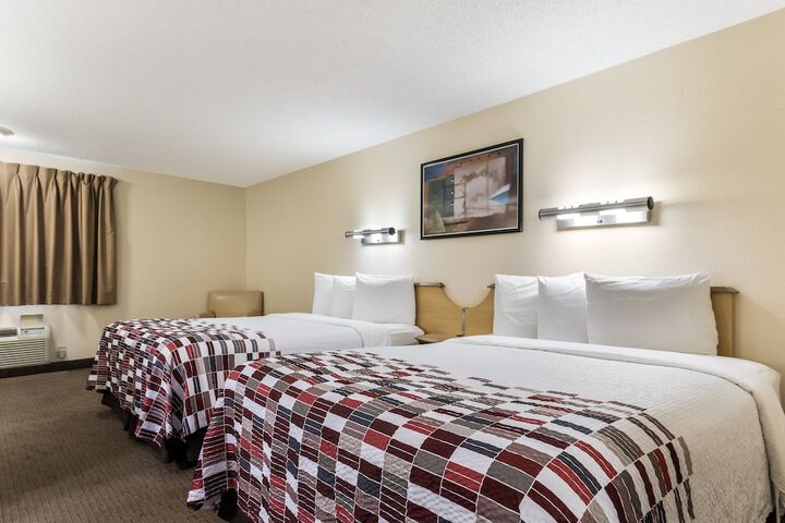 Red Roof Inn Cleveland Airport-Middleburg Heights