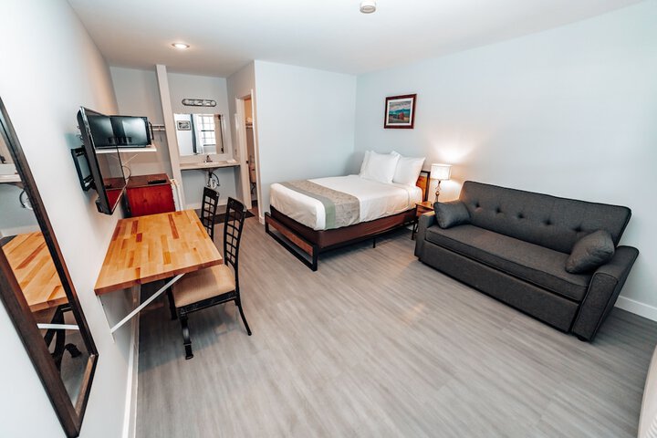 Room 40 of 52