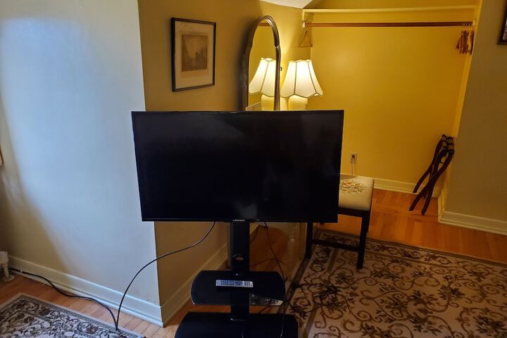 Room 107 of 184
