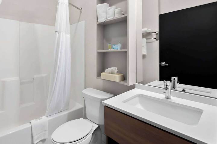 Microtel Inn & Suites by Wyndham Sweetwater