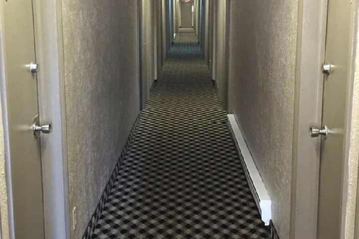 Ballroom/Hall 40 of 47