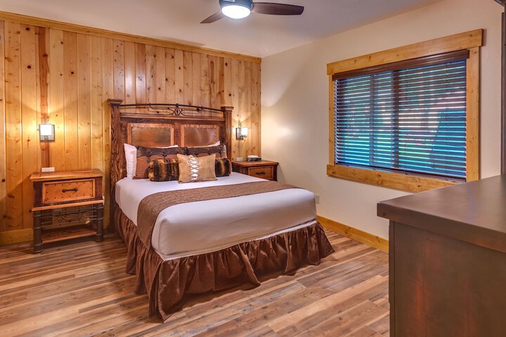 Cedar Glen Lodge