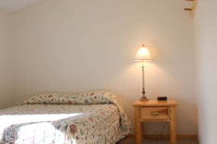 McQuoids Inn & Event Center
