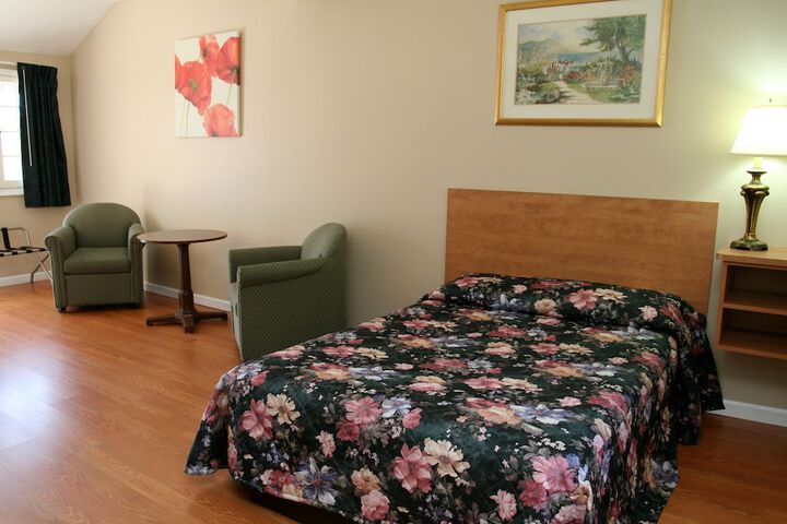 Room 46 of 99