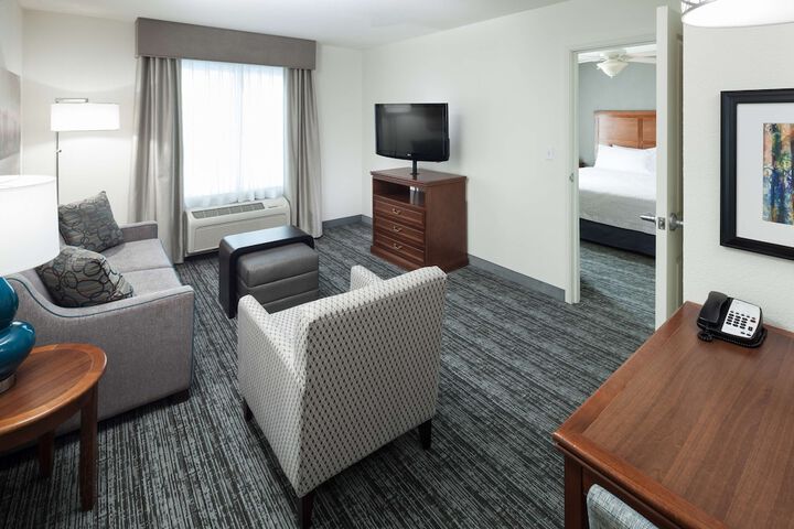Room 15 of 27