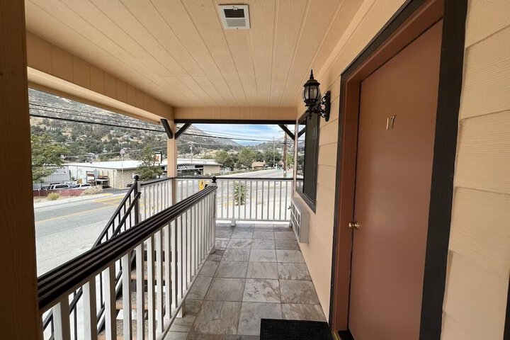 Hotel 6 of 61