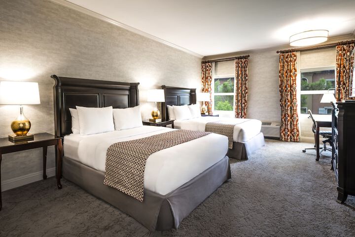Ayres Hotel Costa Mesa / Newport Beach