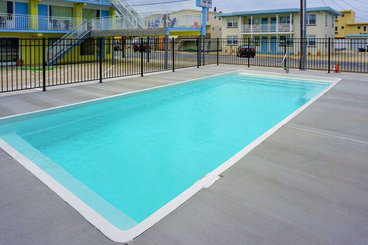 Pool 4 of 41