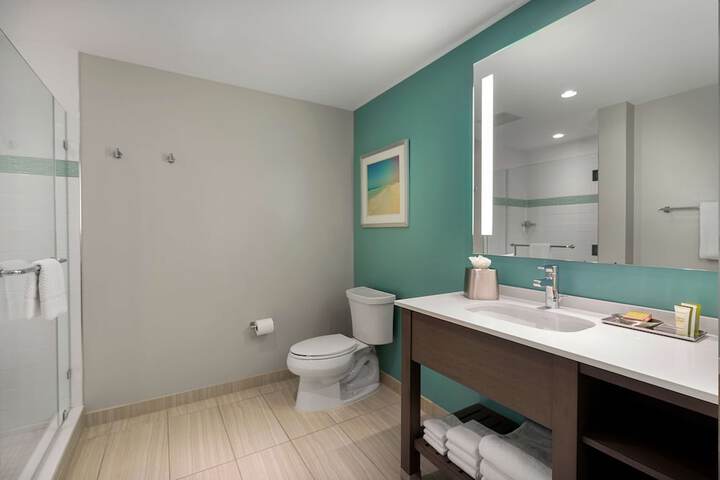 Room 46 of 62