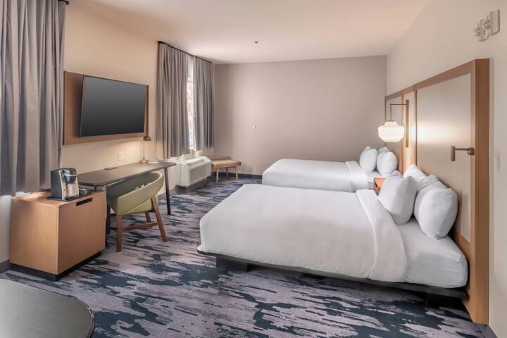 Room 19 of 29