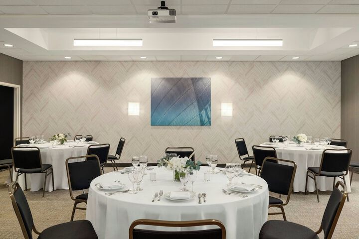 SpringHill Suites by Marriott Roanoke