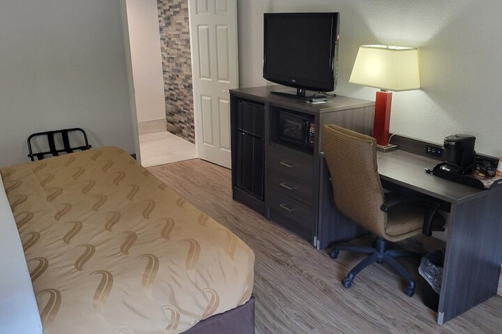 Quality Inn Forsyth near GA Public Safety Training Center