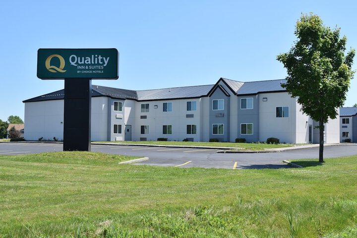 Quality Inn & Suites Watertown Fort Drum