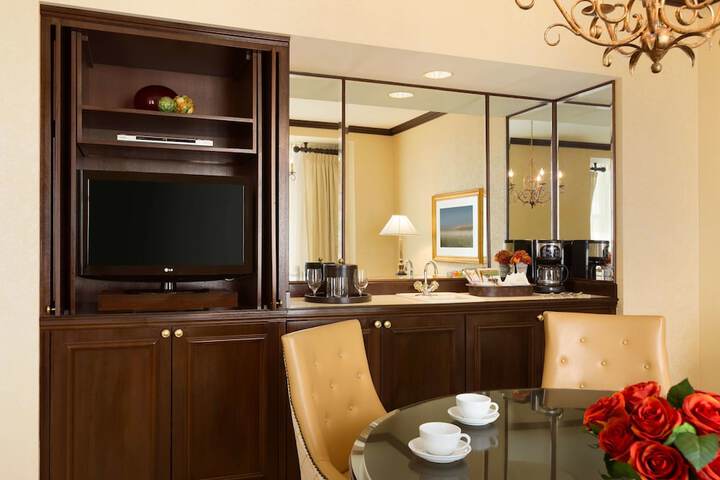 Room 15 of 49