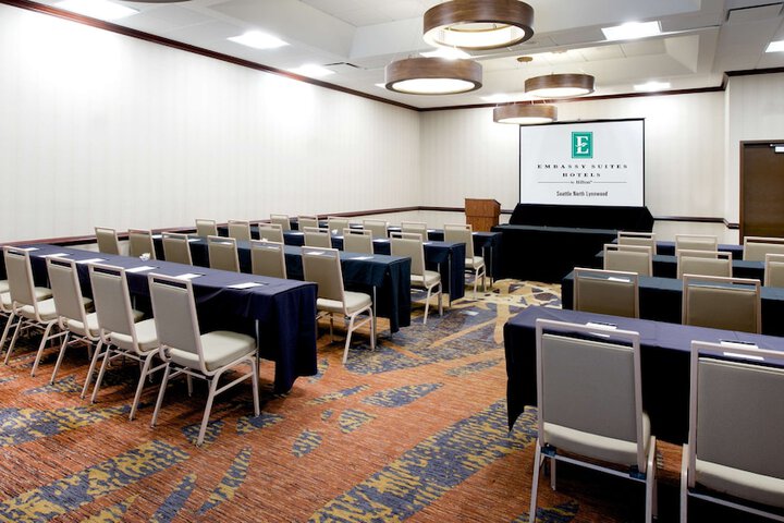 Embassy Suites by Hilton Seattle North Lynnwood