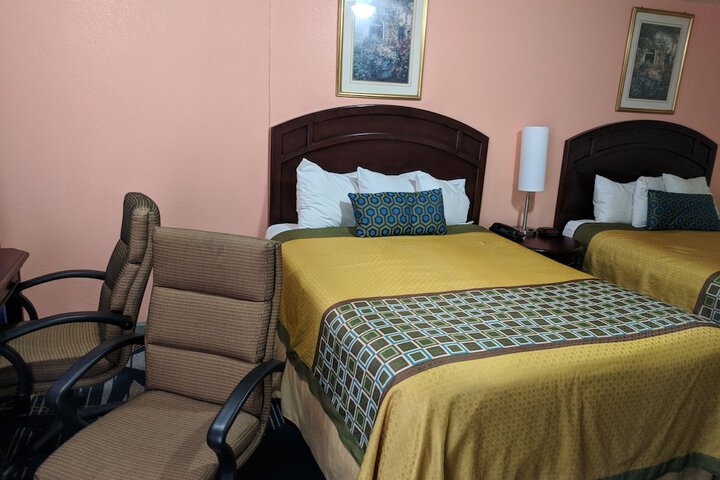 Room 17 of 67