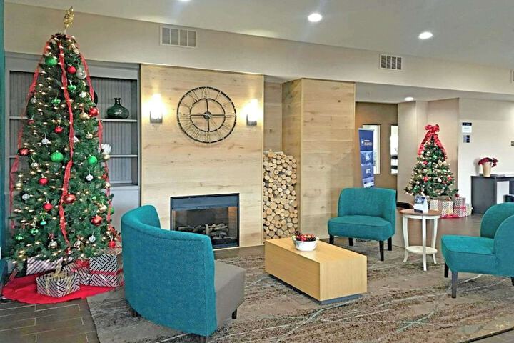 Hotel Interior 7 of 42