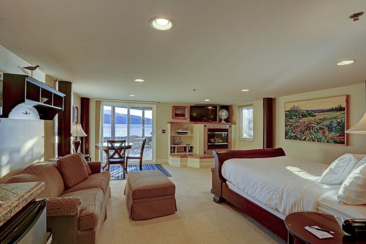 Room 74 of 183