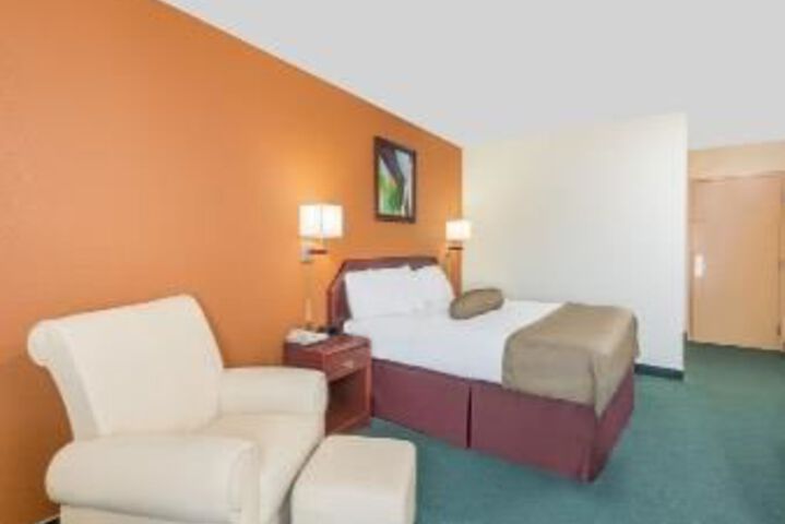 SureStay Plus Hotel by Best Western Somerset