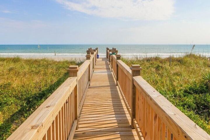 Tournesol by Topsail Realty