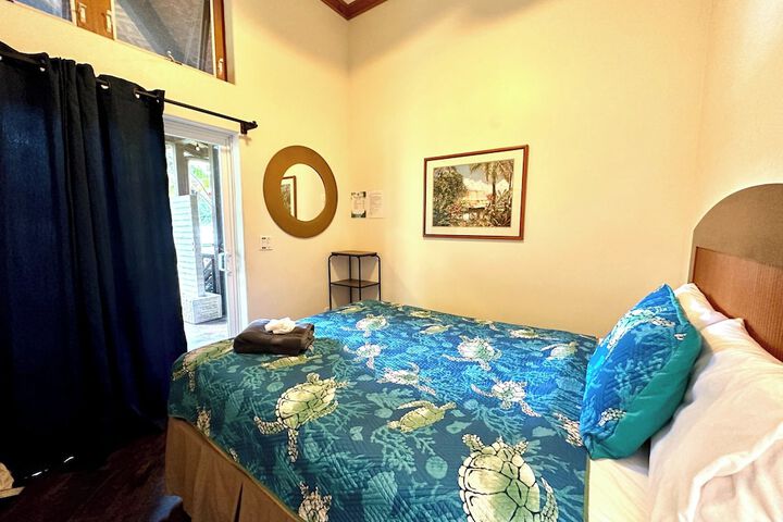 Room 27 of 82