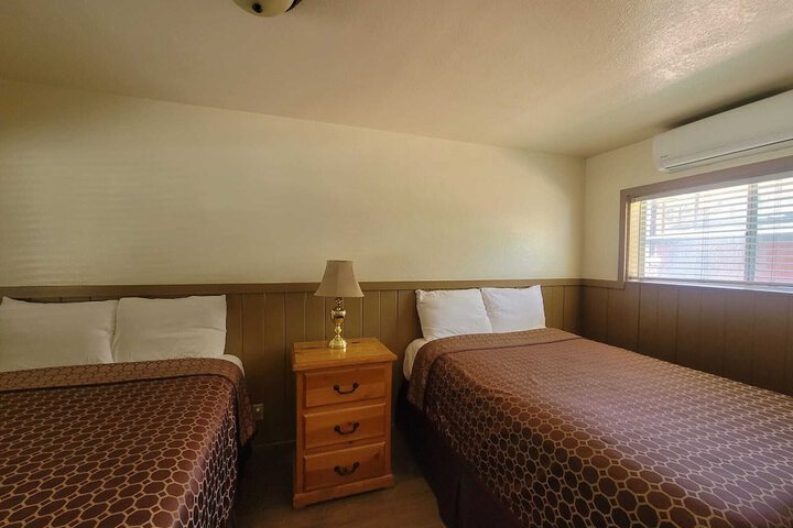 Room 49 of 137