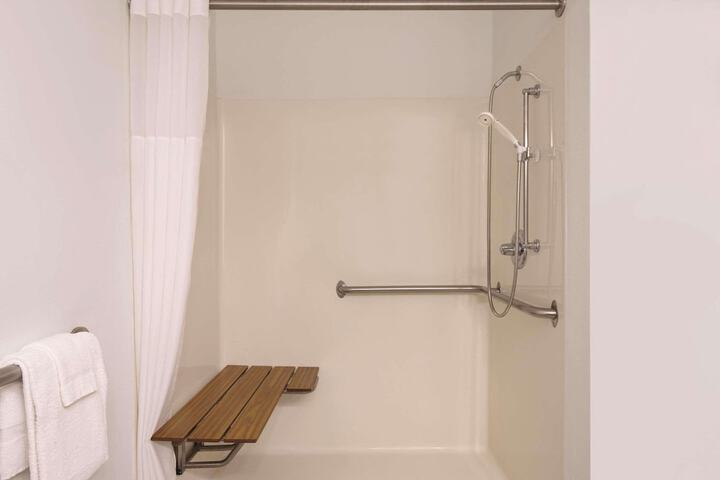 Room 20 of 58