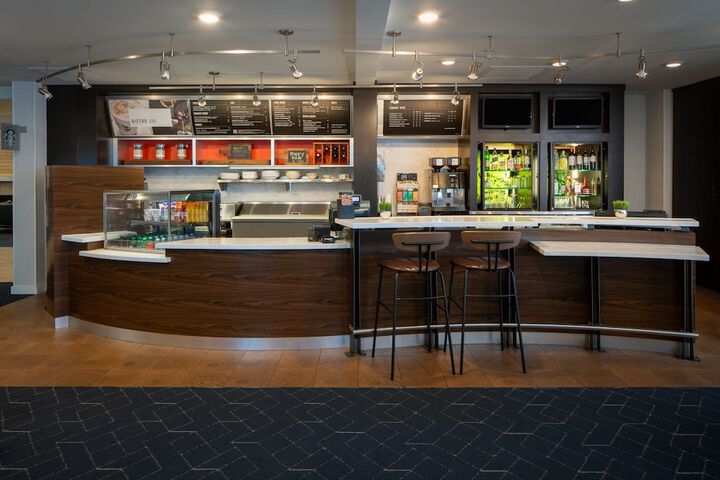 Courtyard by Marriott Decatur