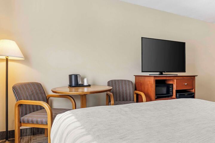 Quality Inn Airport
