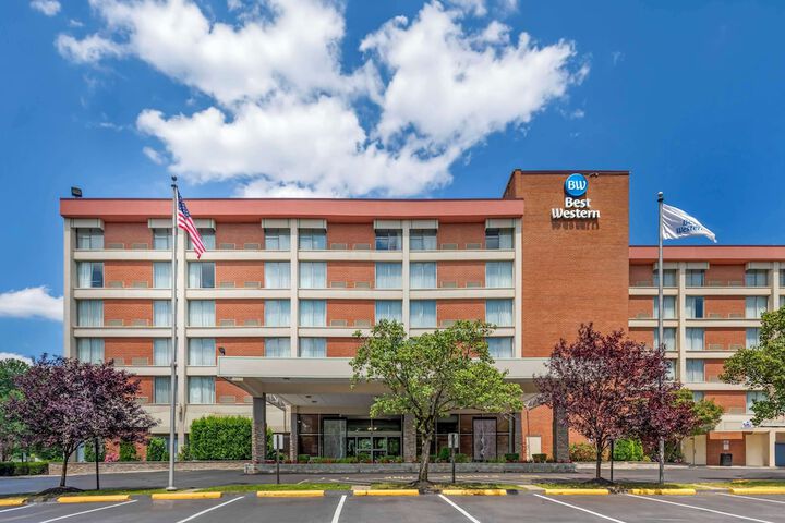 Hotel 2 of 31