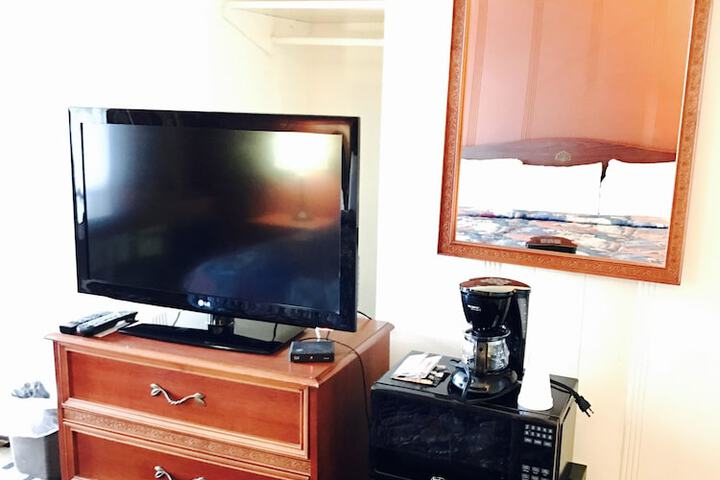 Room 19 of 29