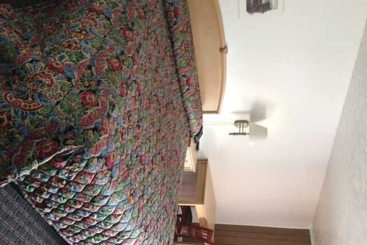 Royal Inn Motel