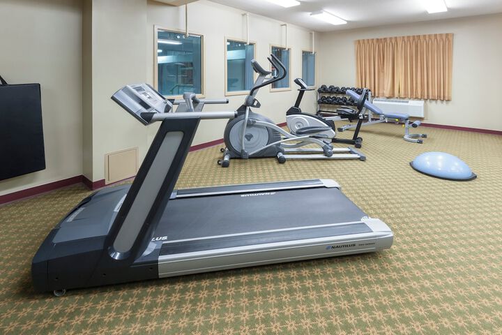 Super 8 by Wyndham Fort Saskatchewan
