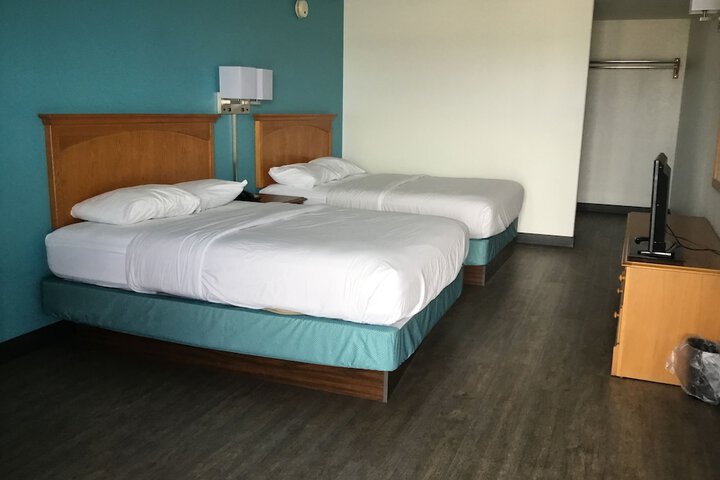 Motel 6 Baker City OR