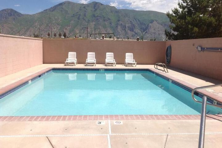 Pool 8 of 57
