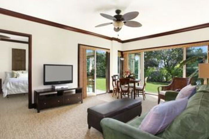 Waipouli Beach Resort E105 by RedAwning