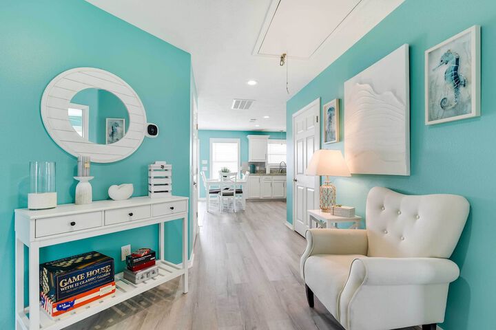 Walk to Shore: Home w / Deck in Crystal Beach!