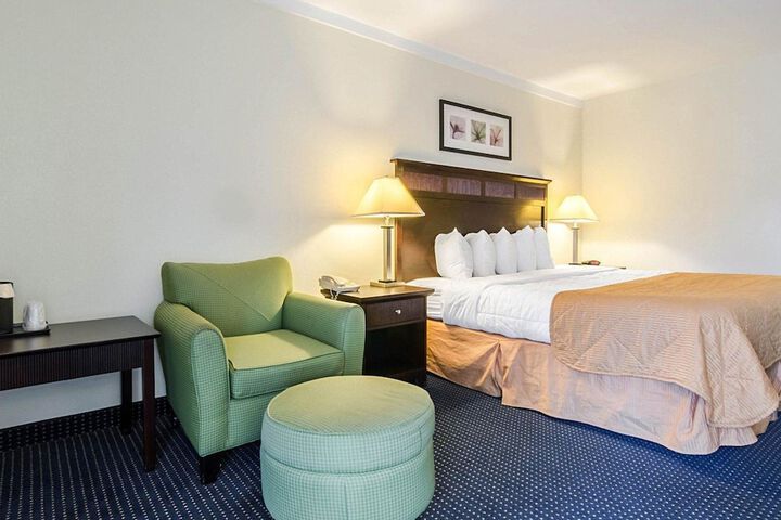 Room 20 of 29