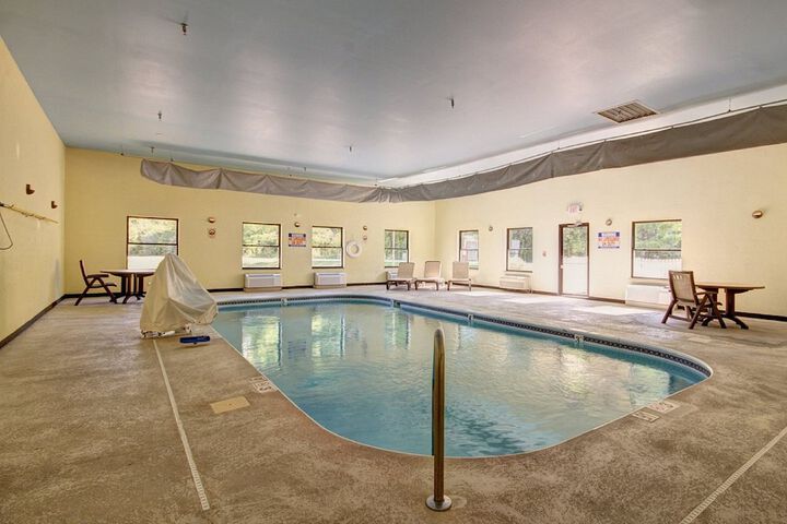 Pool 5 of 28