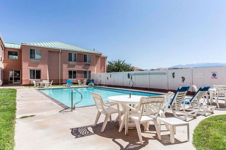 Pool 2 of 26
