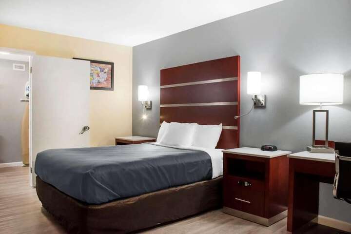 Room 19 of 23