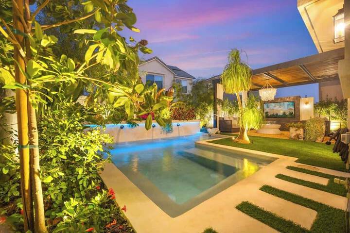atmarbella Lane - Stylish Dream Home in RMV w / Pool