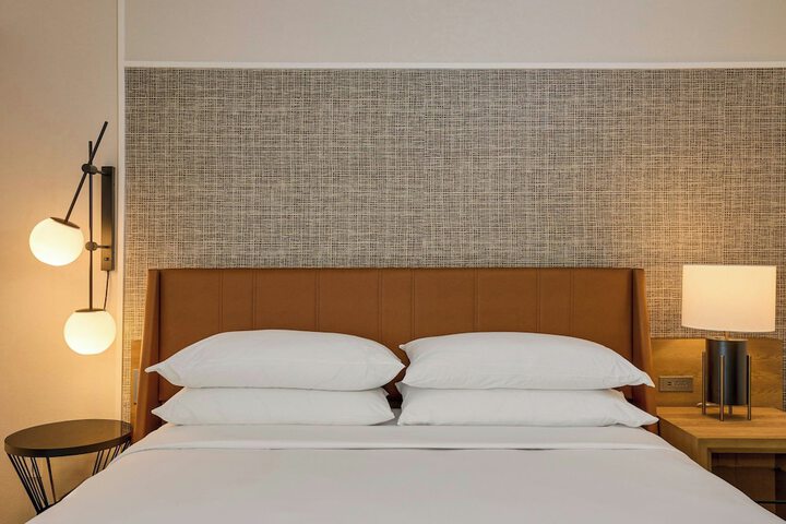 Sheraton Grand Sacramento Hotel