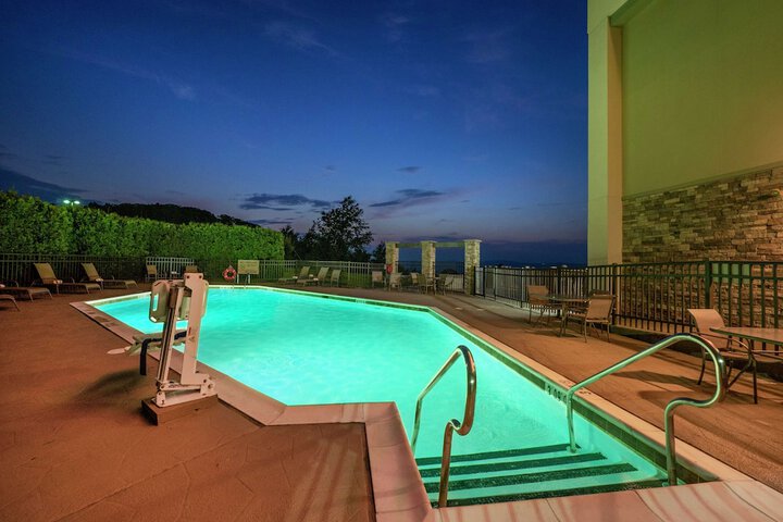 Pool 5 of 43