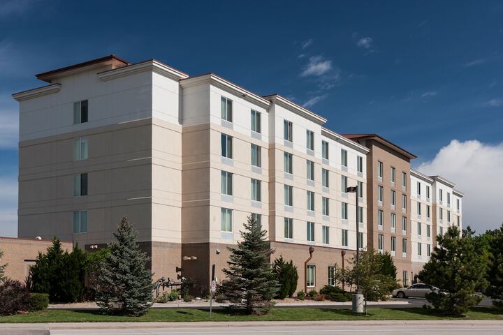 Hotel 6 of 49