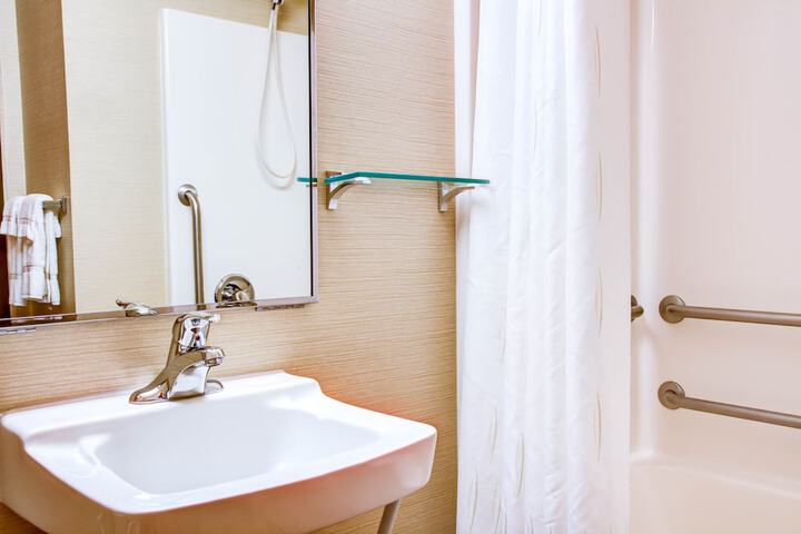 Comfort Suites Springfield-Eugene