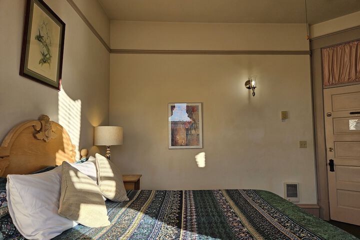 Room 43 of 95