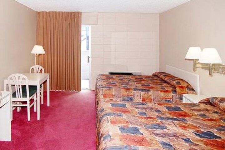 Rodeway Inn Longview